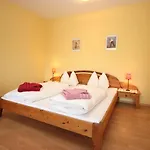 Liebl-3 By Interhome Apartman Seefeld in Tirol